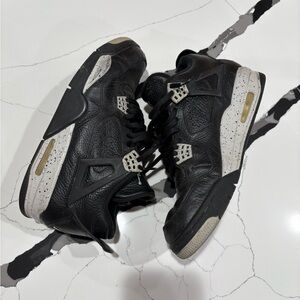 Men’s Jordan 4